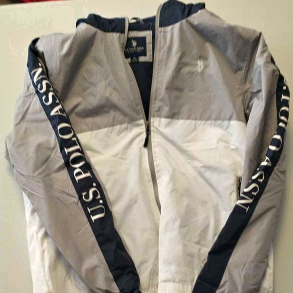 U.S. Polo Assn. Other - U.S. Polo Assn Mens Polar Fleece hooded coat Size M white pockets